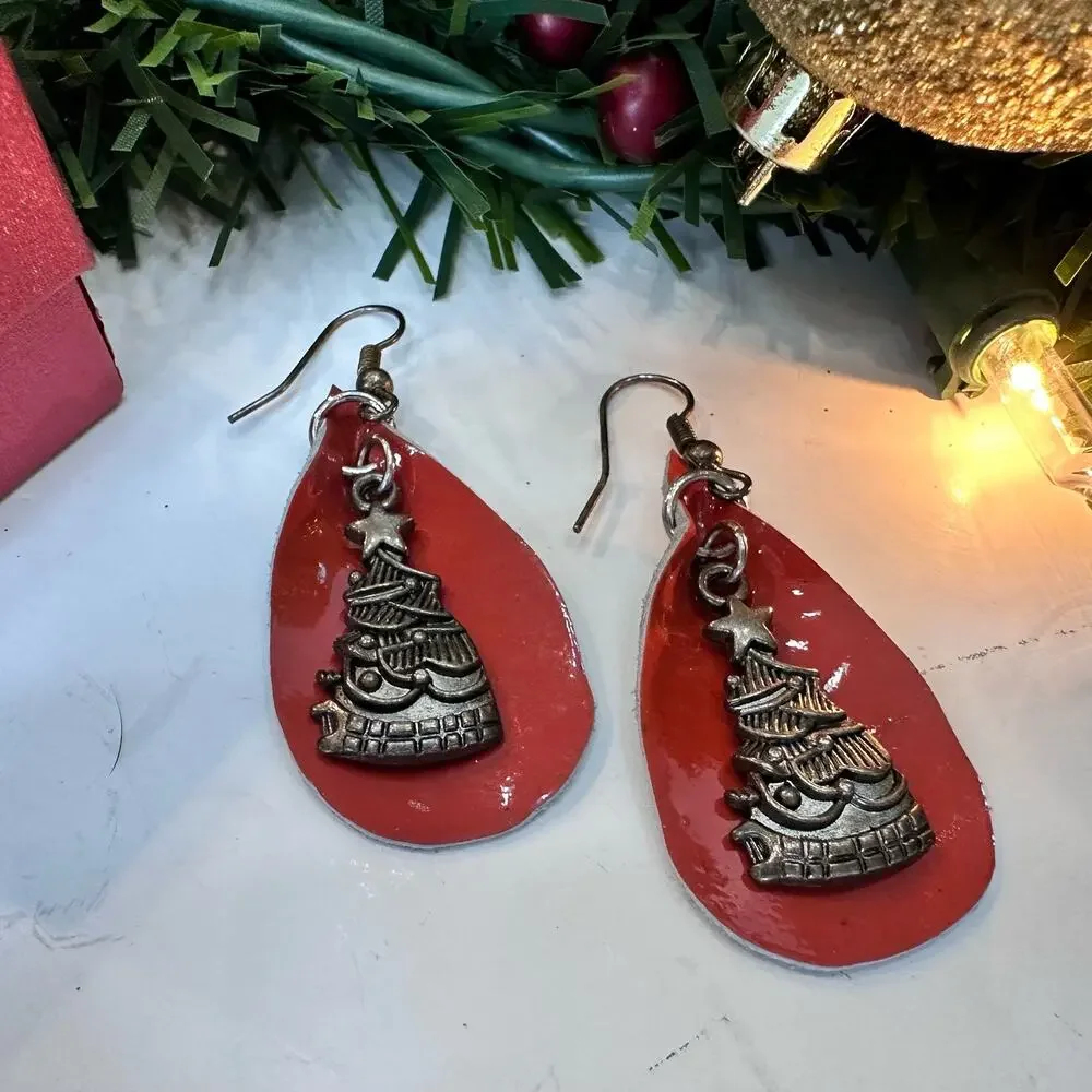 Christmas Tree hook earrings